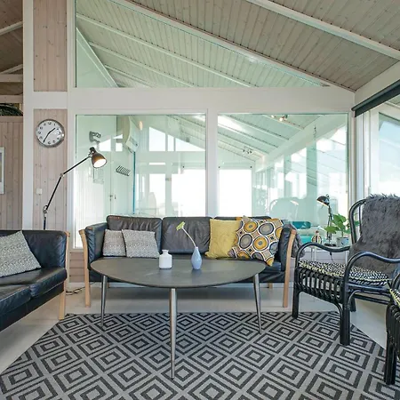 Сasa de vacaciones Cozy In Hjrring With House Sea View Lønstrup