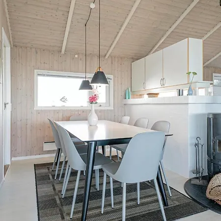 Cozy In Hjrring With House Sea View * Lønstrup